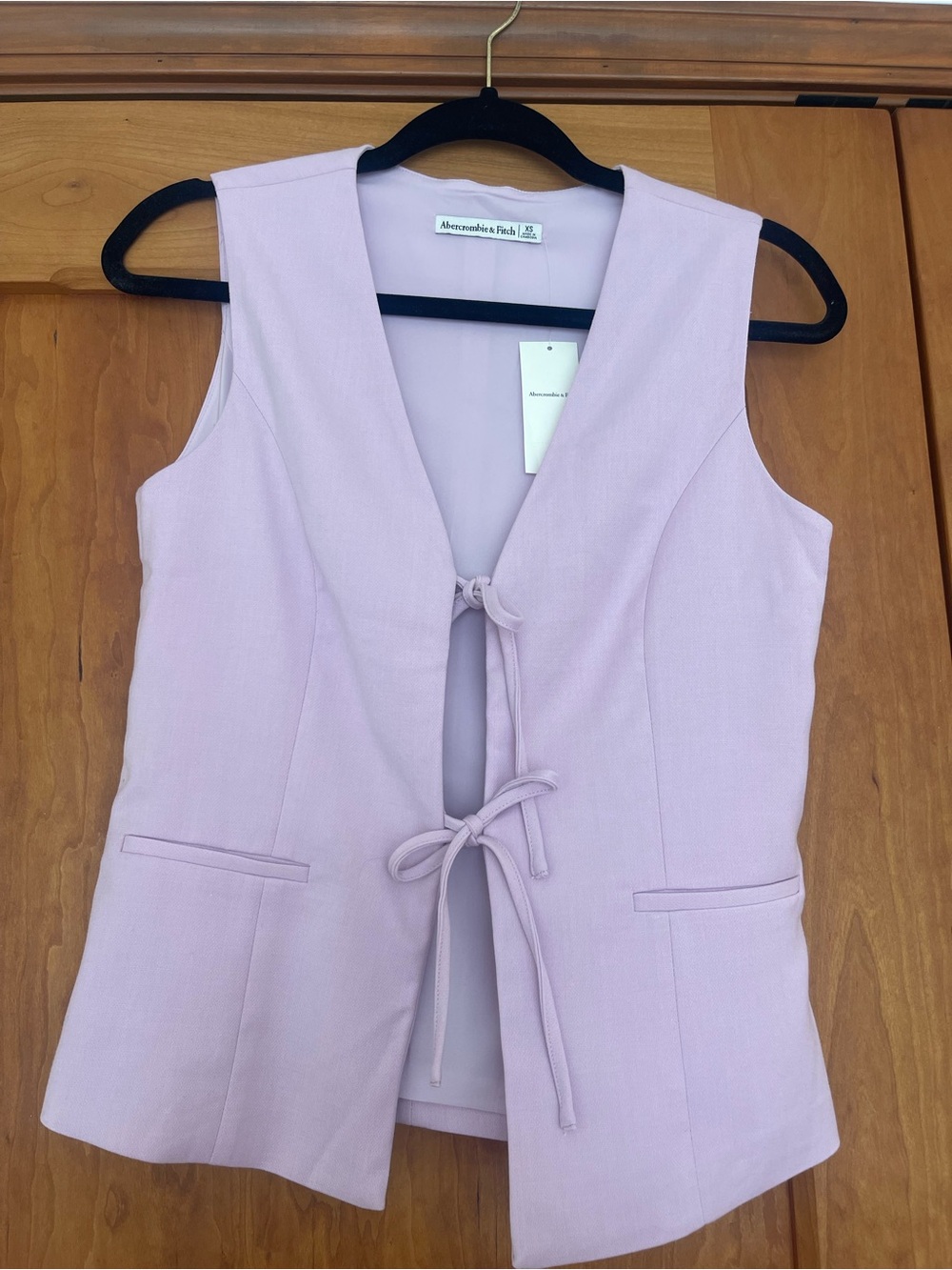 Subcategory classification for women's dress image